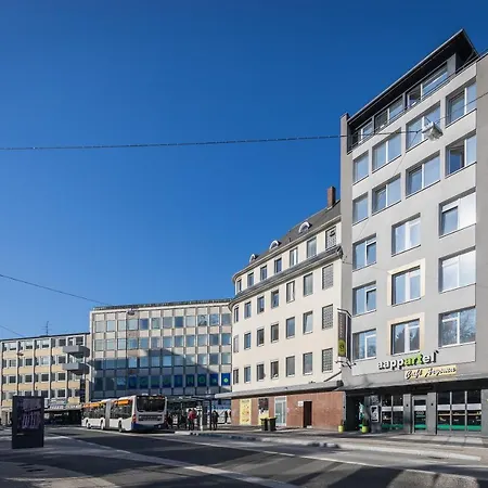 Aappartel Center - Kontaktloser Check-in 24h Apartahotel 4*