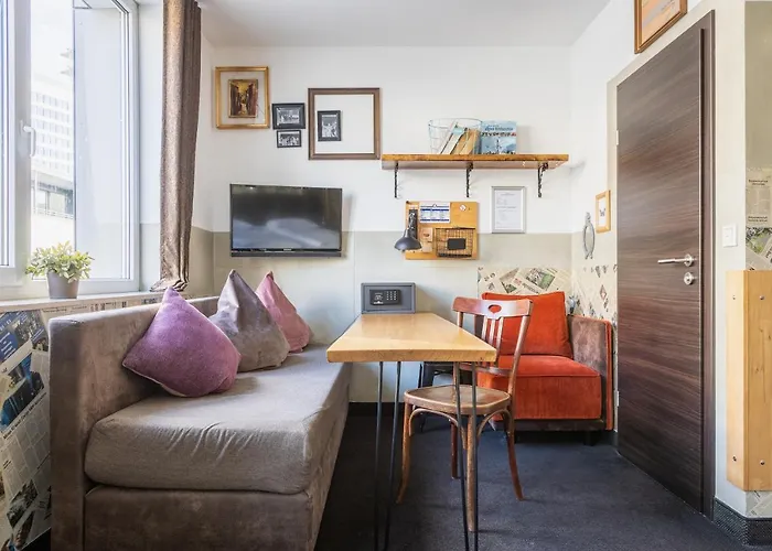 Aappartel Center - Kontaktloser Check-in 24h Aparthotel 4*