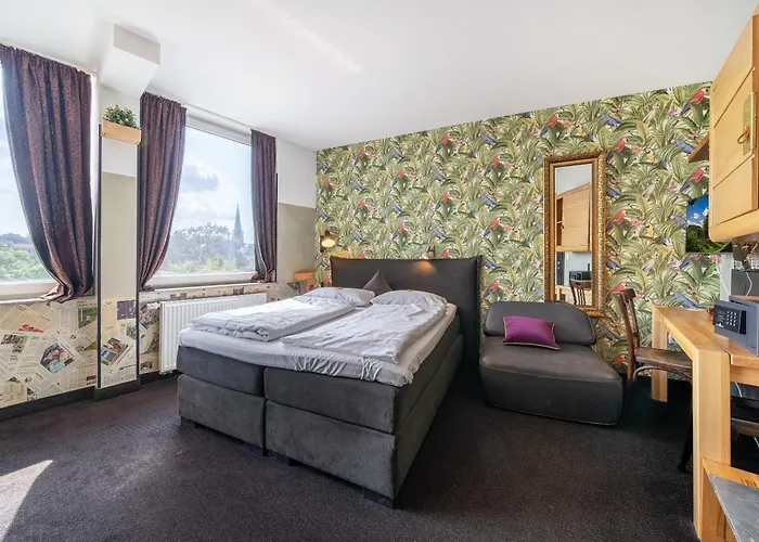 Aappartel Center - Kontaktloser Check-in 24h 4*