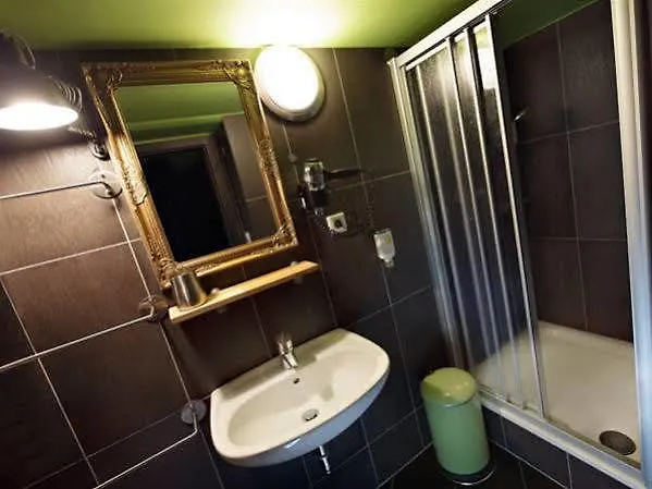 Aappartel Center - Kontaktloser Check-in 24h 4*